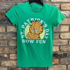 Garfield St. Patrick’s Day shirt xsmall NWT
